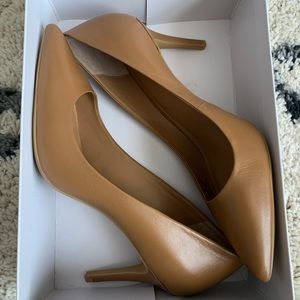 Calvin Klein caramel 3 1/2 high heel - size 10